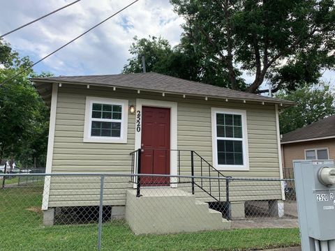 3600 Live Oak Street Houston TX 77004