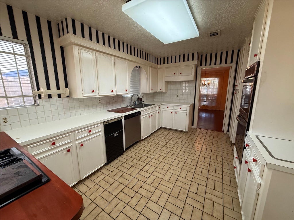 Photo of 4915 Apollo Street, Houston, TX 77018 (MLS # 7136504)