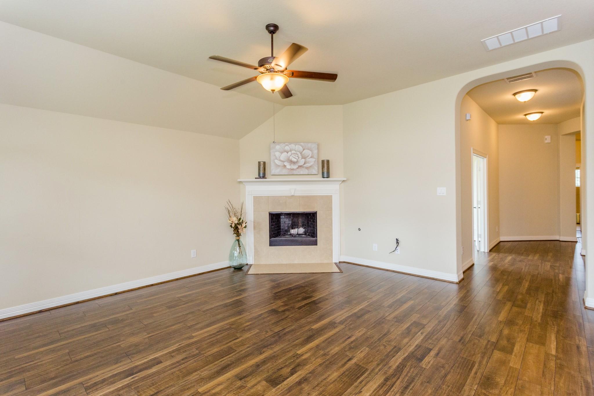 6122 Garden Lakes Lane