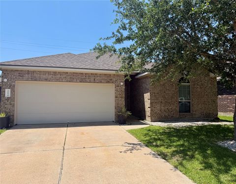 Photo of 10610 Pine Meadows Boulevard, Baytown, TX 77523 (MLS # 83409295)