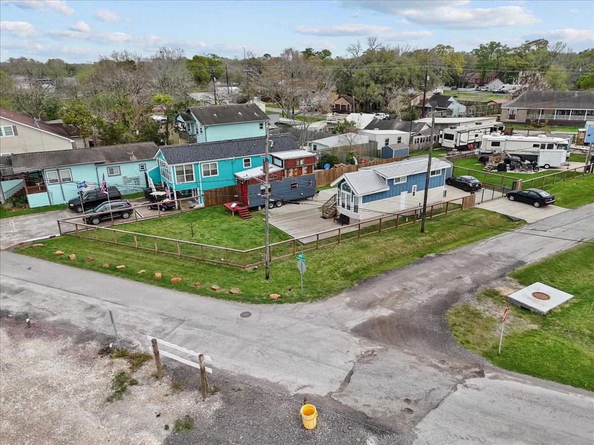 4402 Boulevard Street