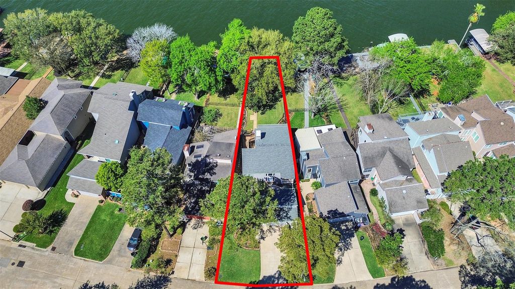 Photo of 11711 Twain Drive, Montgomery, TX 77356 (MLS # 55521082)