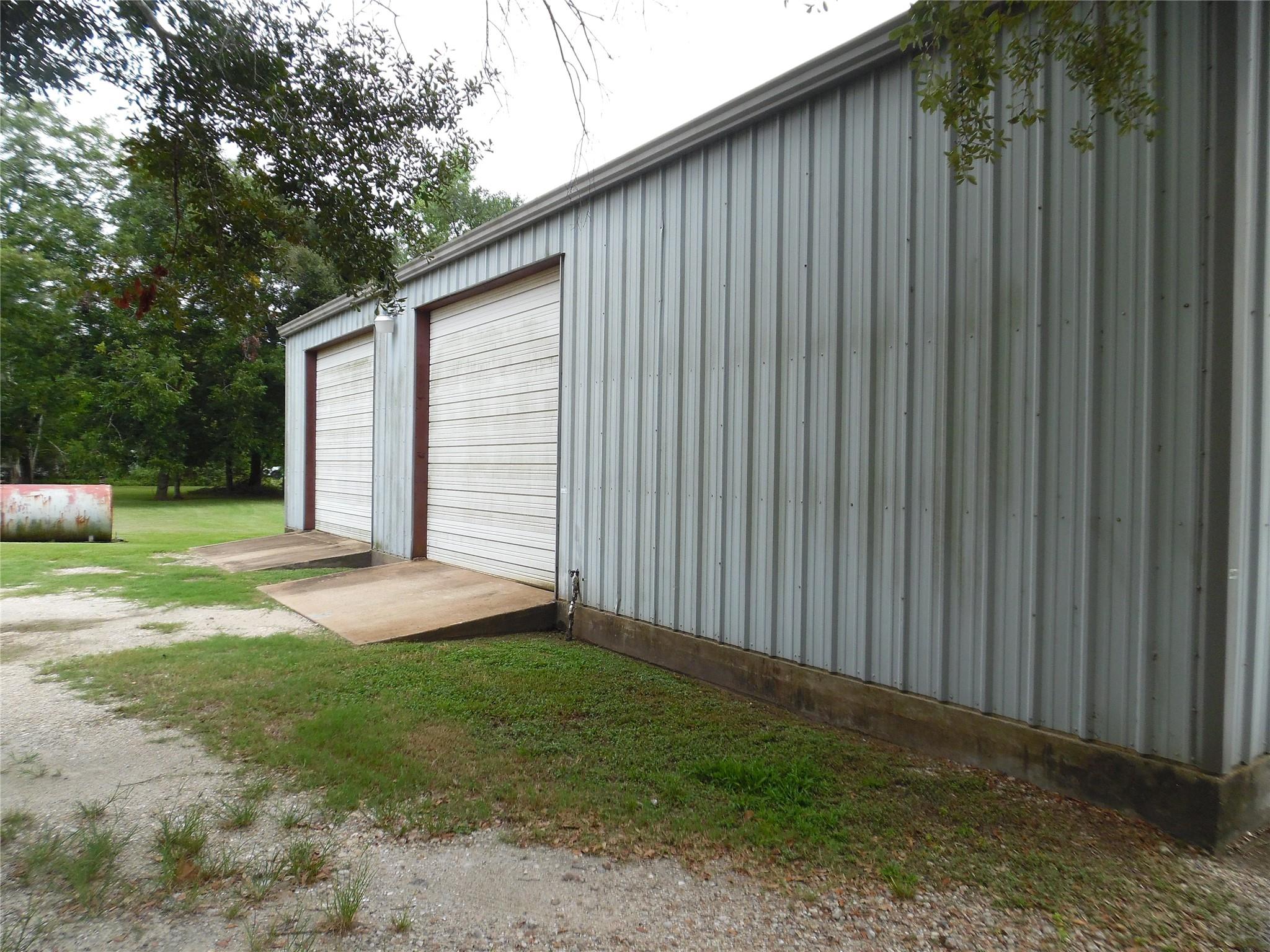 14084 Highway 6