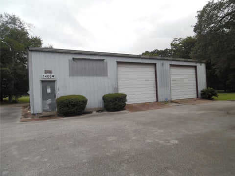 Photo of 14084 Highway 6, Santa Fe, TX 77517 (MLS # 6505945)