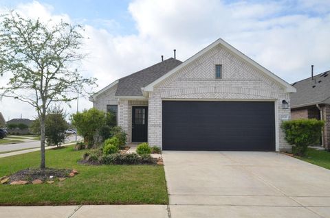 Photo of 8230 Blue Fish Drive, Cypress, TX 77433 (MLS # 85642380)