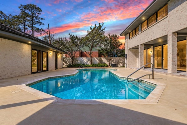 5614 INDIAN CIR, HOUSTON, TX 77056 - Image b73c59d18fff511a441b41b69d2cef30/2382179095