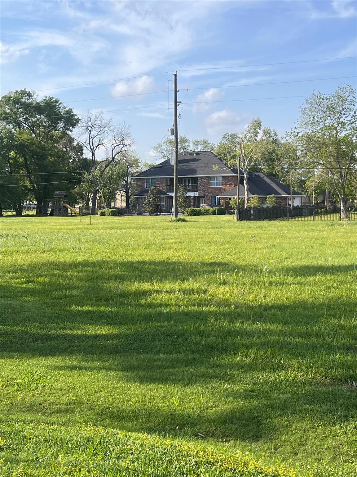 00 Pin Oak Circle