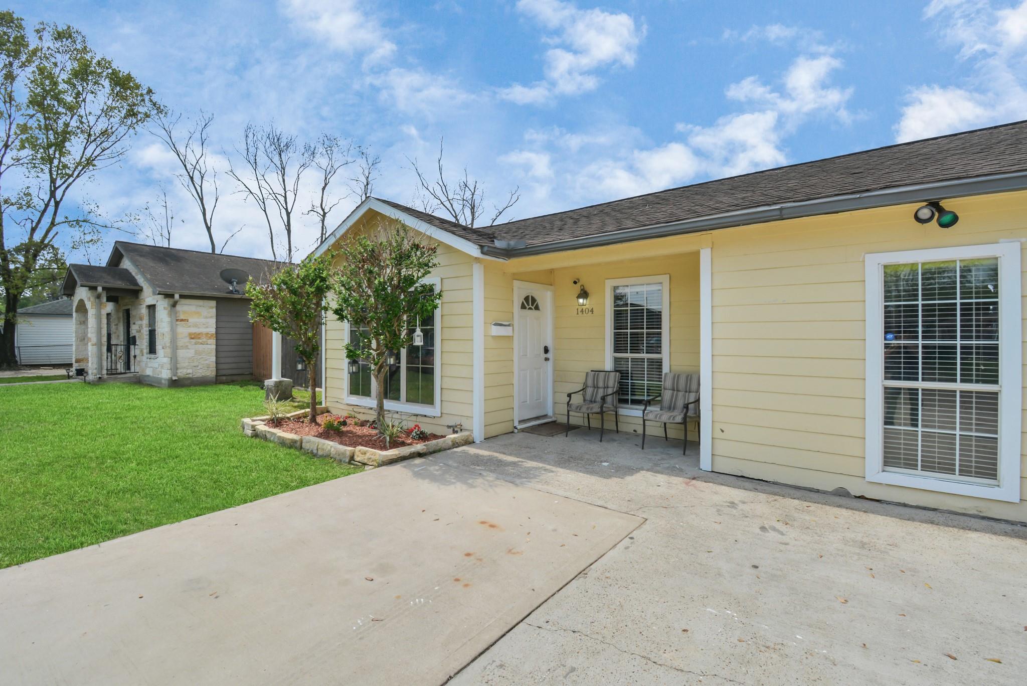1404 Briarwood Drive