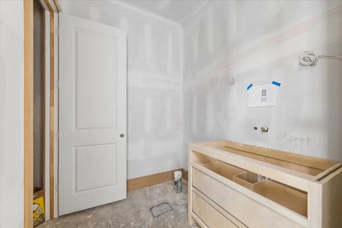 Tiny photo for 1050 W 42nd Street, Houston, TX 77018 (MLS # 70071479)