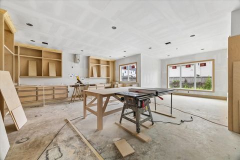 Tiny photo for 1050 W 42nd Street, Houston, TX 77018 (MLS # 70071479)