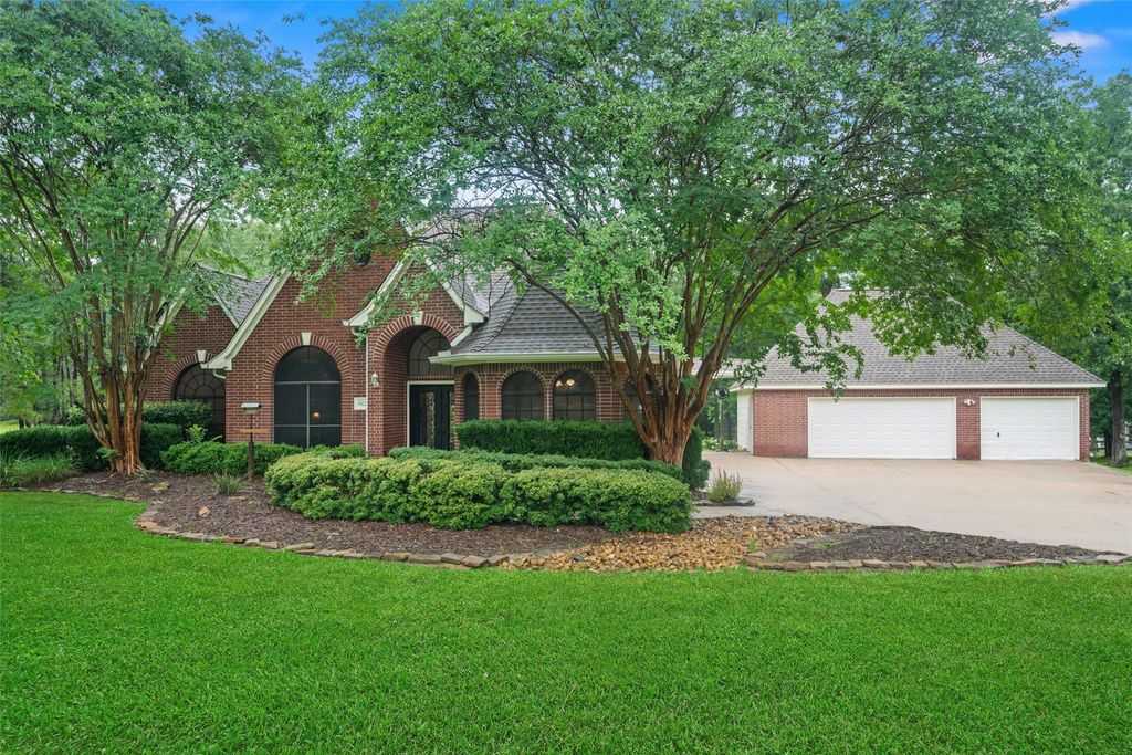 Photo of 9322 Sendera Drive, Magnolia, TX 77354 (MLS # 86843028)