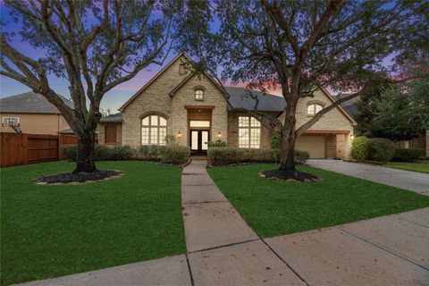 Photo of 13011 Windmill Grove Drive, Richmond, TX 77407 (MLS # 10827626)