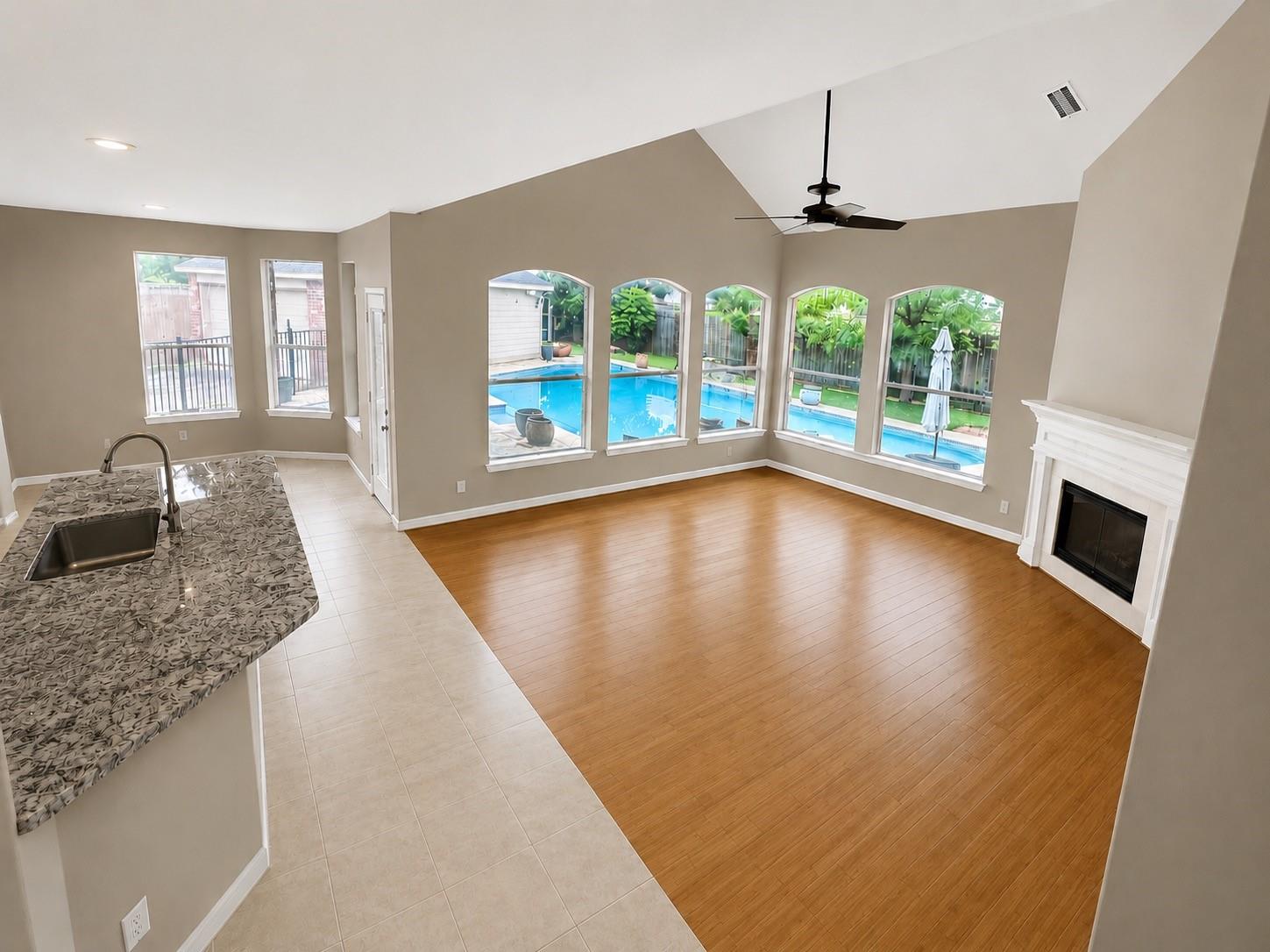 1006 Mettler Ct