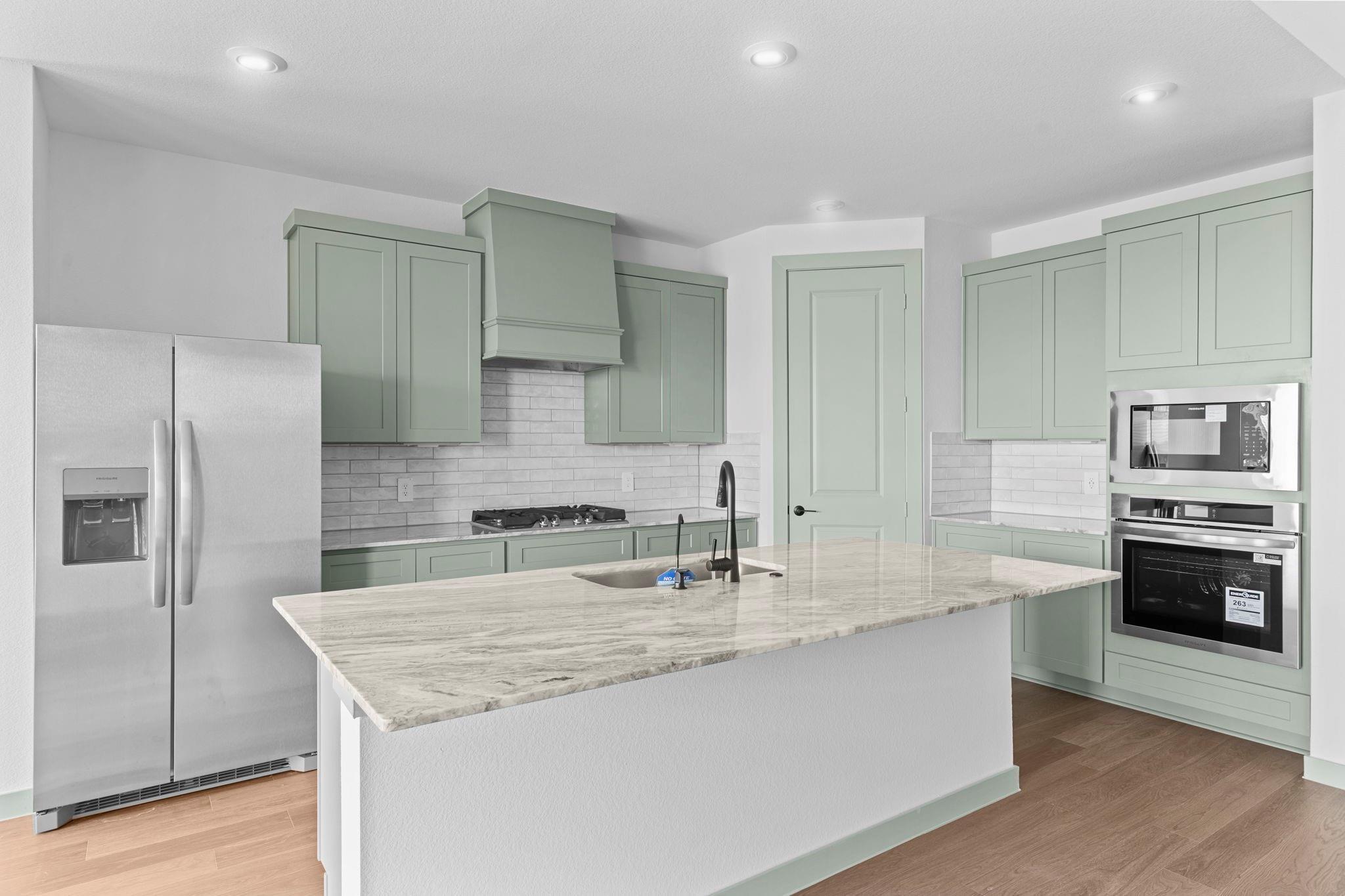 3259 Woodrose Orchard