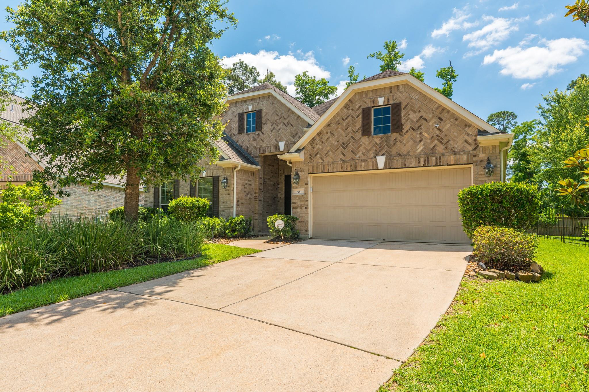 55 S Victoriana Circle