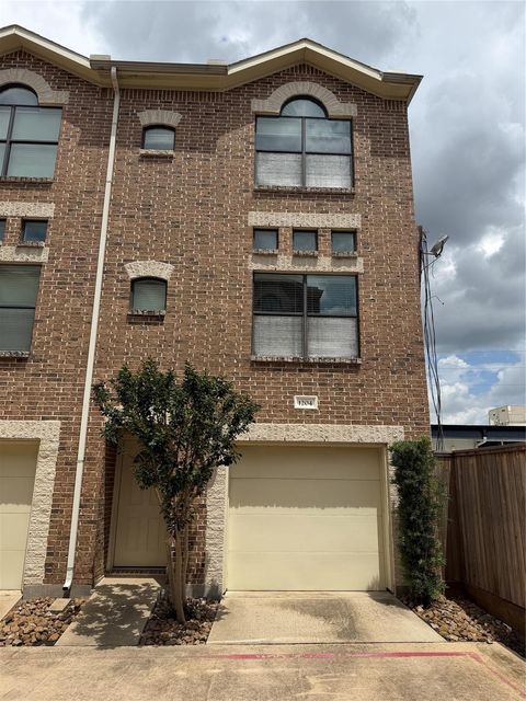 Photo of 1609 Tabor Street, Houston, TX 77009 (MLS # 55881521)