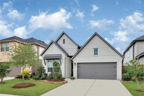 Property photo of 31822 Pecan Meadow Lane, Fulshear, TX 77441