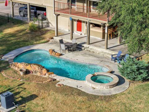 Photo of 140 Elm Drive, Onalaska, TX 77360 (MLS # 2197584)