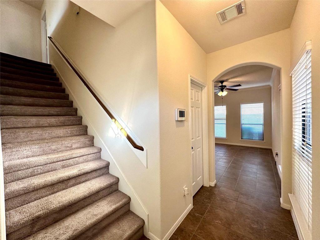 Photo of 6618 Sharpstone Creek Lane, Houston, TX 77084 (MLS # 7633183)