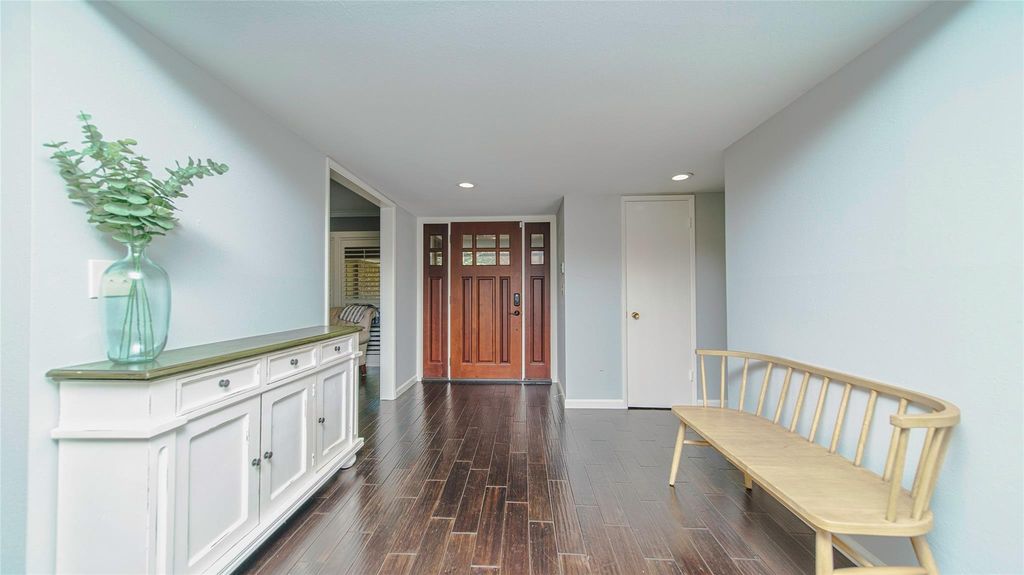 Photo of 1506 Wavecrest Lane, Houston, TX 77062 (MLS # 43166831)