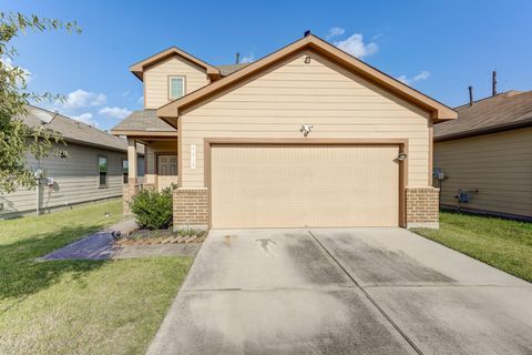 Photo of 9818 Yanet Grove Lane, Houston, TX 77044 (MLS # 82693108)