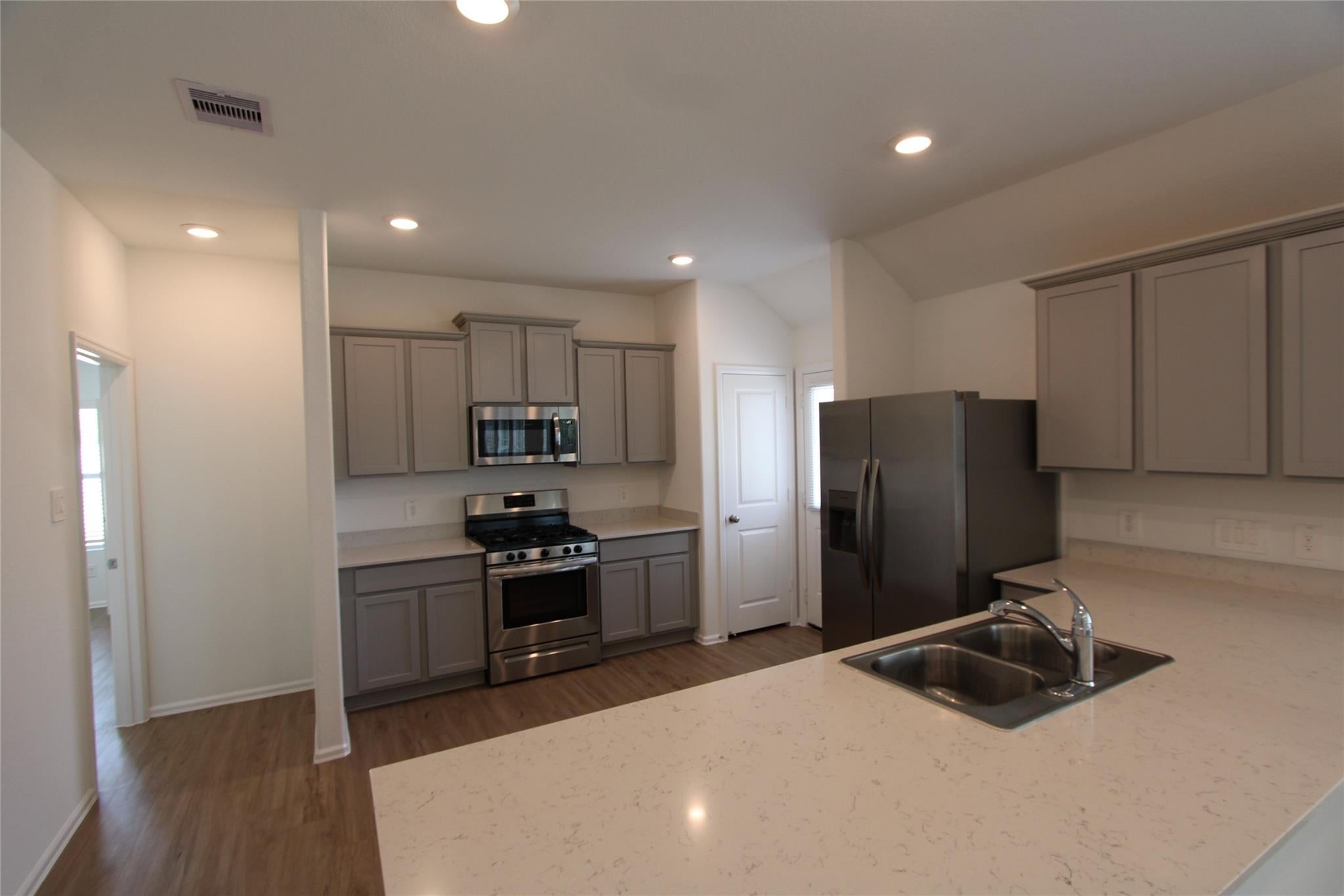 18527 Gold Hollow Court