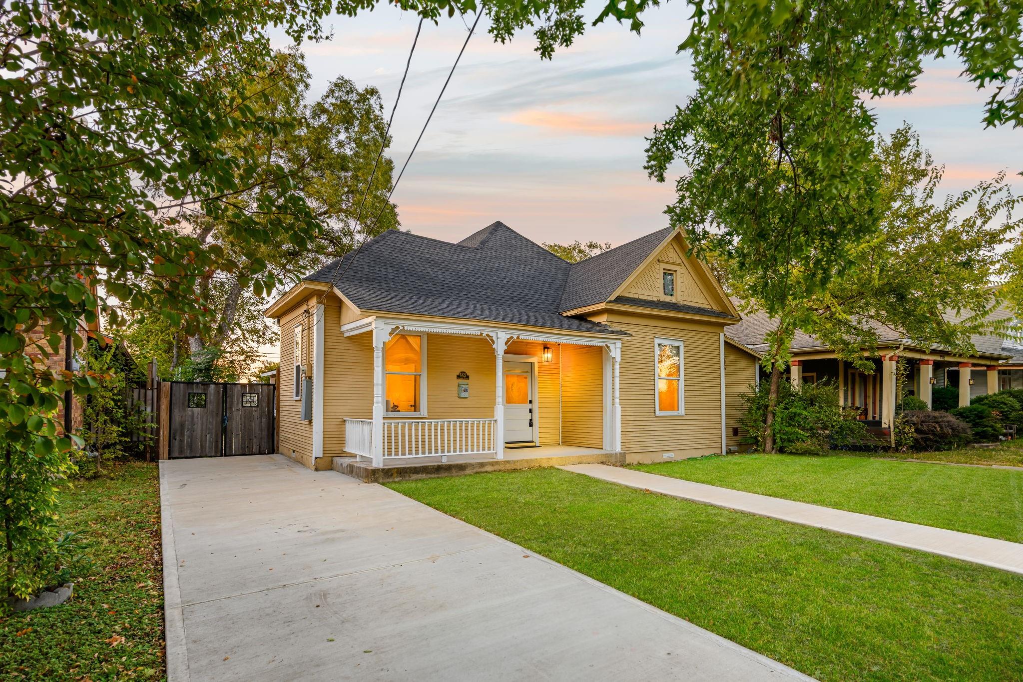 4321 Sycamore Street