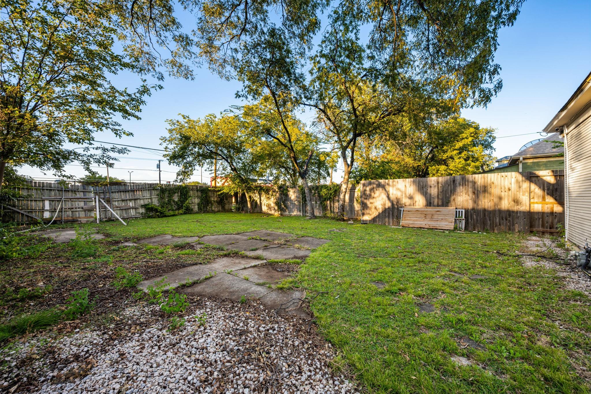 4321 Sycamore Street