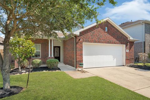 Tiny photo for 4811 Seaside Sparrow Lane, Baytown, TX 77521 (MLS # 54915051)