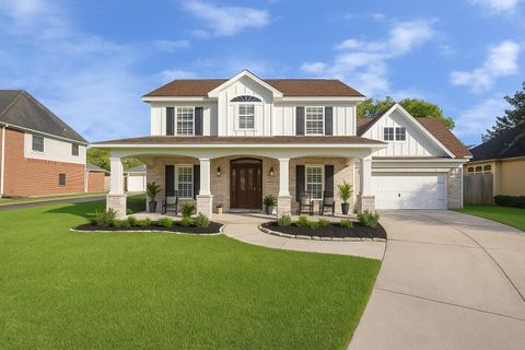 Photo of 33318 Winsford Street, Fulshear, TX 77441 (MLS # 10606358)