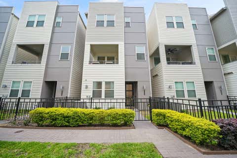 Photo of 2709 Clinton Drive, Houston, TX 77020 (MLS # 49731237)