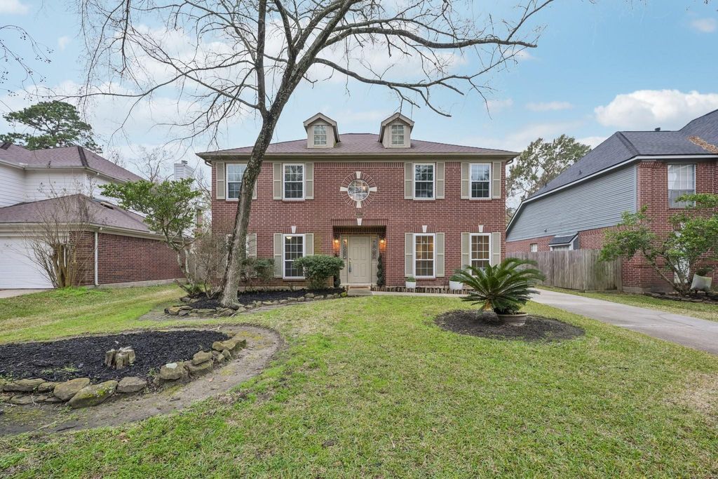 Photo of 4923 Echo Falls Drive, Houston, TX 77345 (MLS # 88360444)