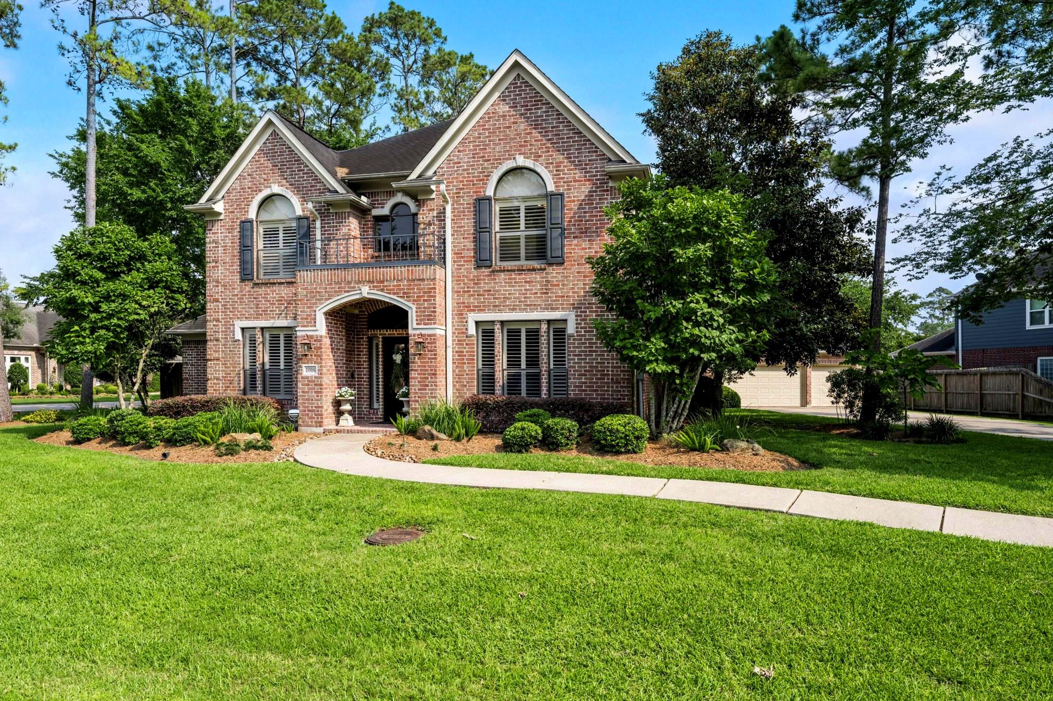 1006 Acorn Court