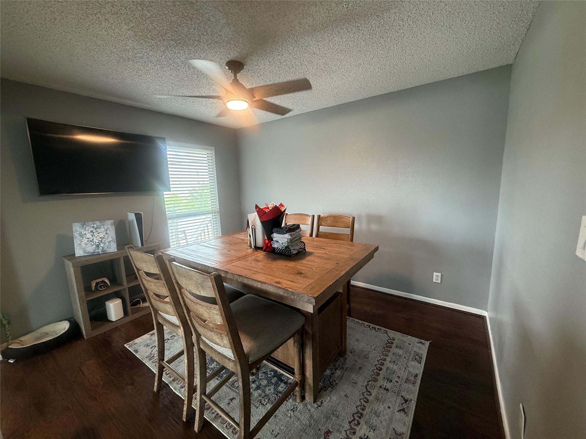 3919 Fairmont Parkway 128