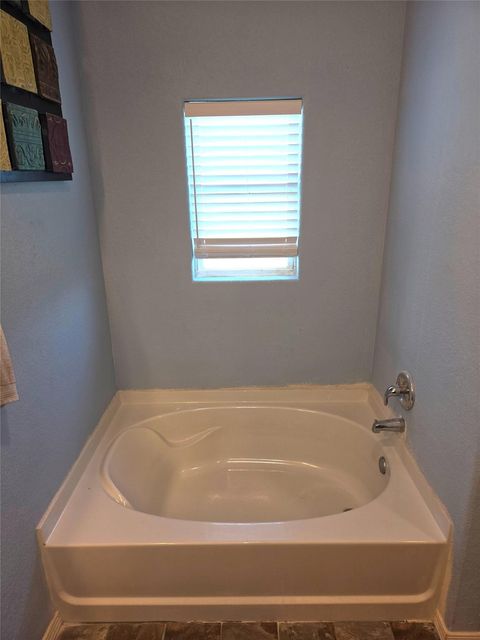 Tiny photo for 928 County Road 316, Louise, TX 77455 (MLS # 86770039)