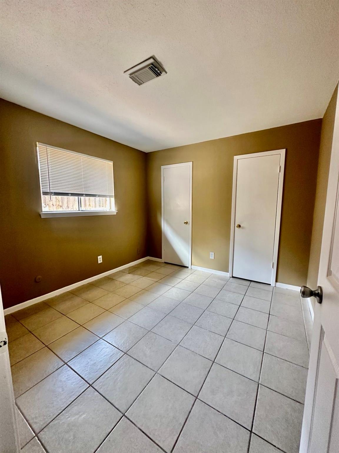 2526 Valley Forest Drive