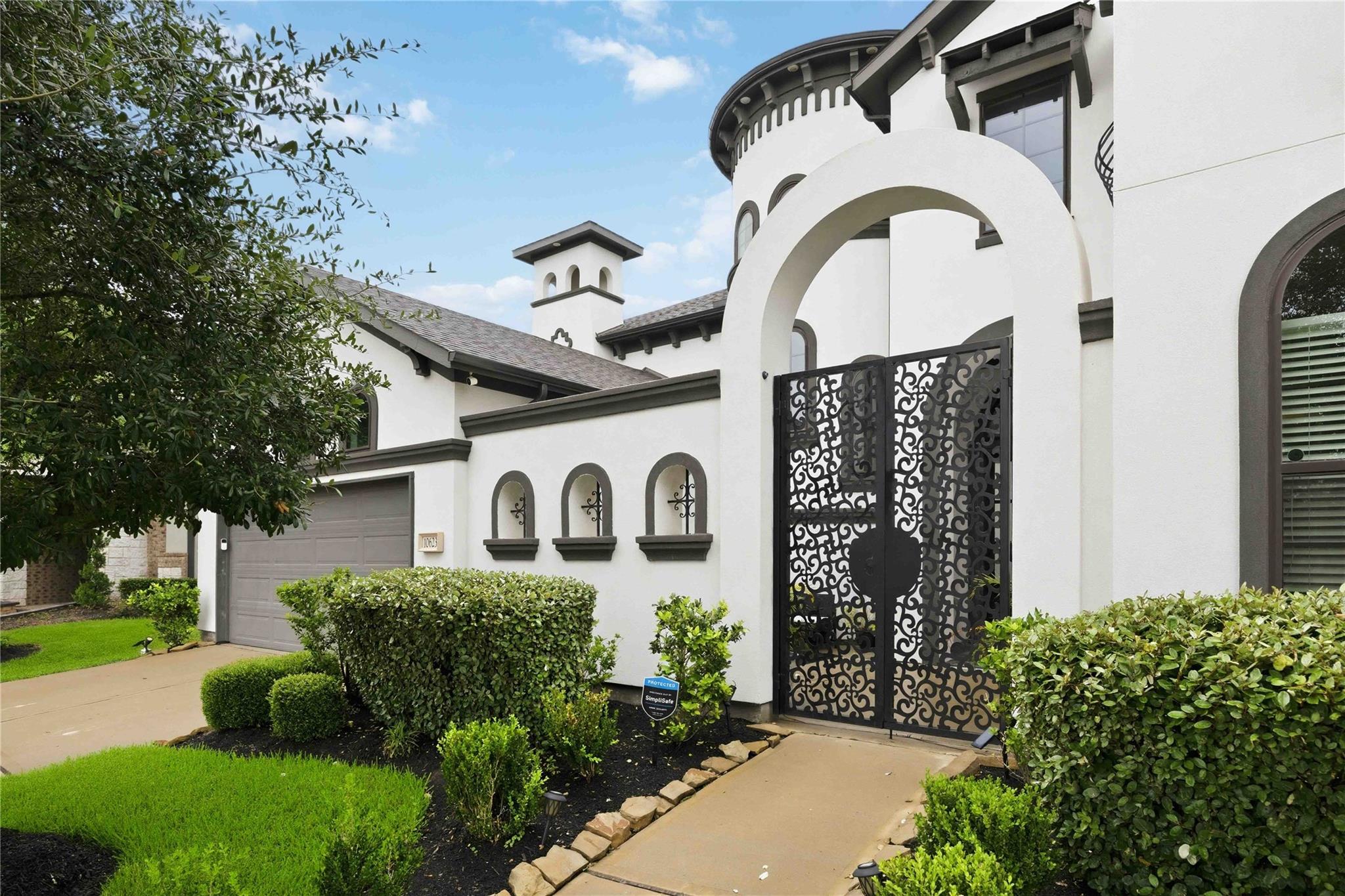 10623 Sawmill Park Drive