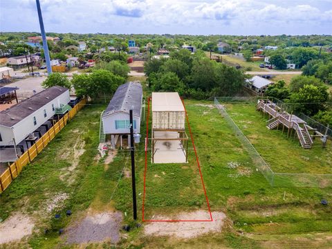Photo of 437 16th Street, San Leon, TX 77539 (MLS # 2145584)
