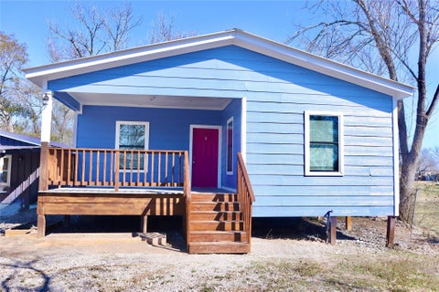 Homes For Rent - 2689 County Road 32<br/> Angleton, TX 77515