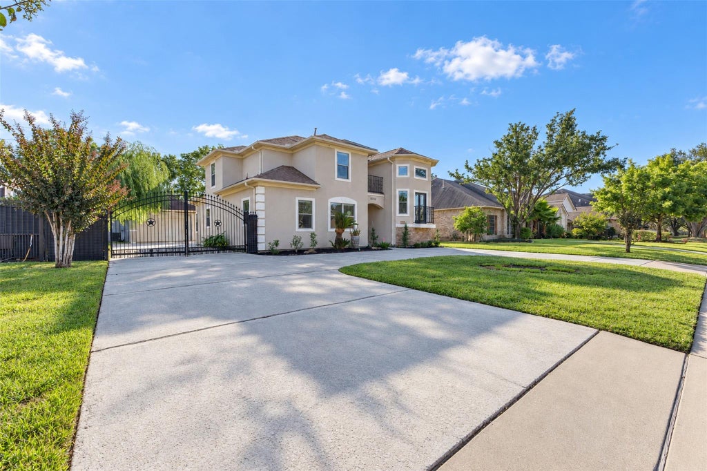 Photo of 8606 Argentina Street, Houston, TX 77040 (MLS # 77550917)