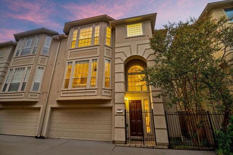 Photo of 5407 Lillian Street, Houston, TX 77007 (MLS # 10640000)