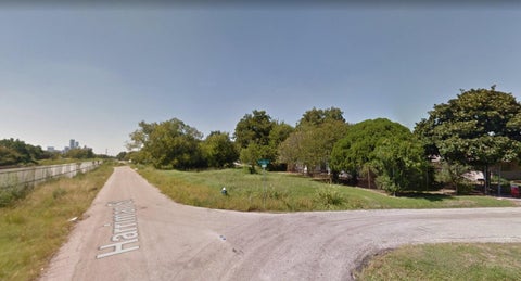 Vacant Land For Sale - 2201 Lucas Street<br/> Houston, TX 77026