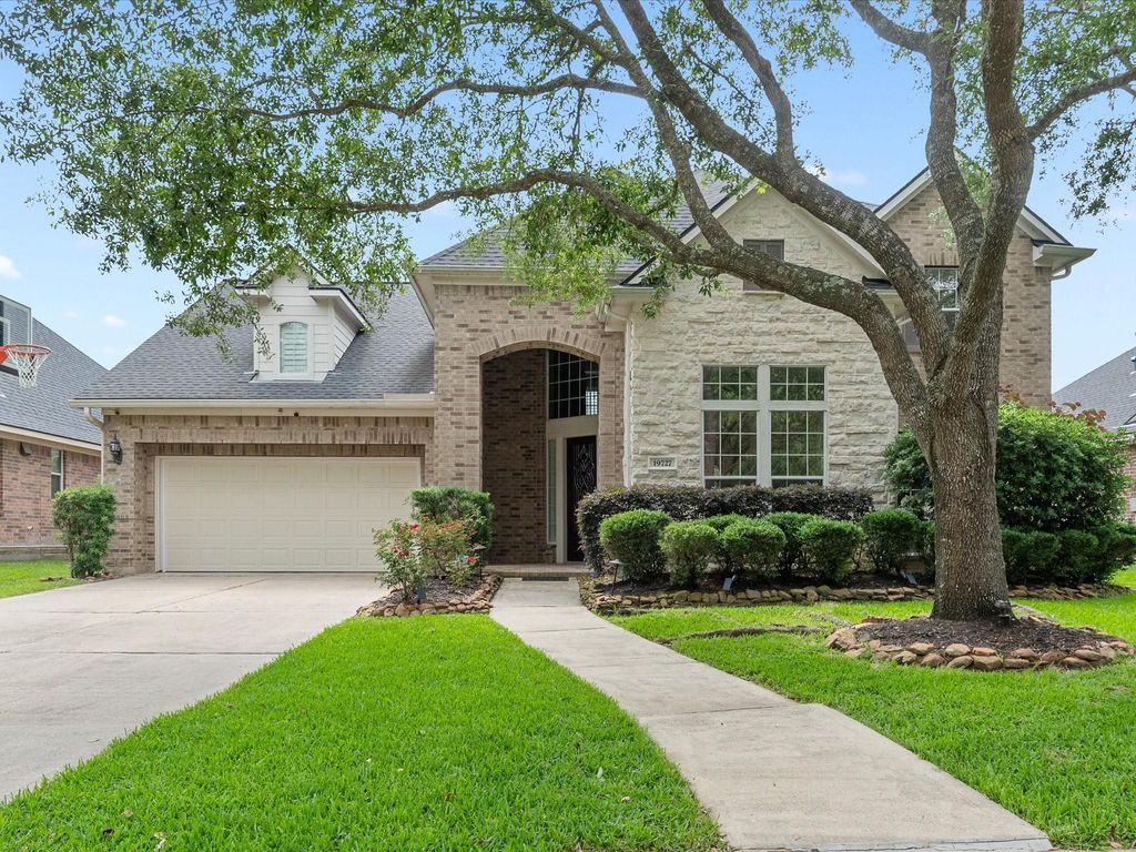 Photo of 19727 Sage Tree Trail, Humble, TX 77346 (MLS # 63438578)