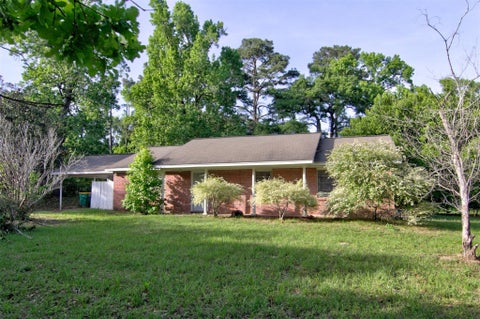 Photo of 3610 W Davis St, Conroe, TX 77304 (MLS # 19961152)