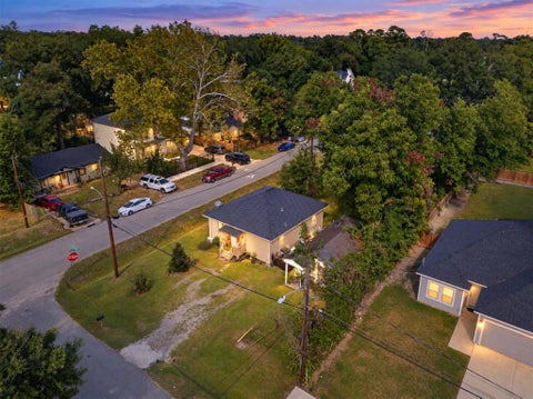Photo of 7420 Shotwell Street, Houston, TX 77028 (MLS # 64160353)