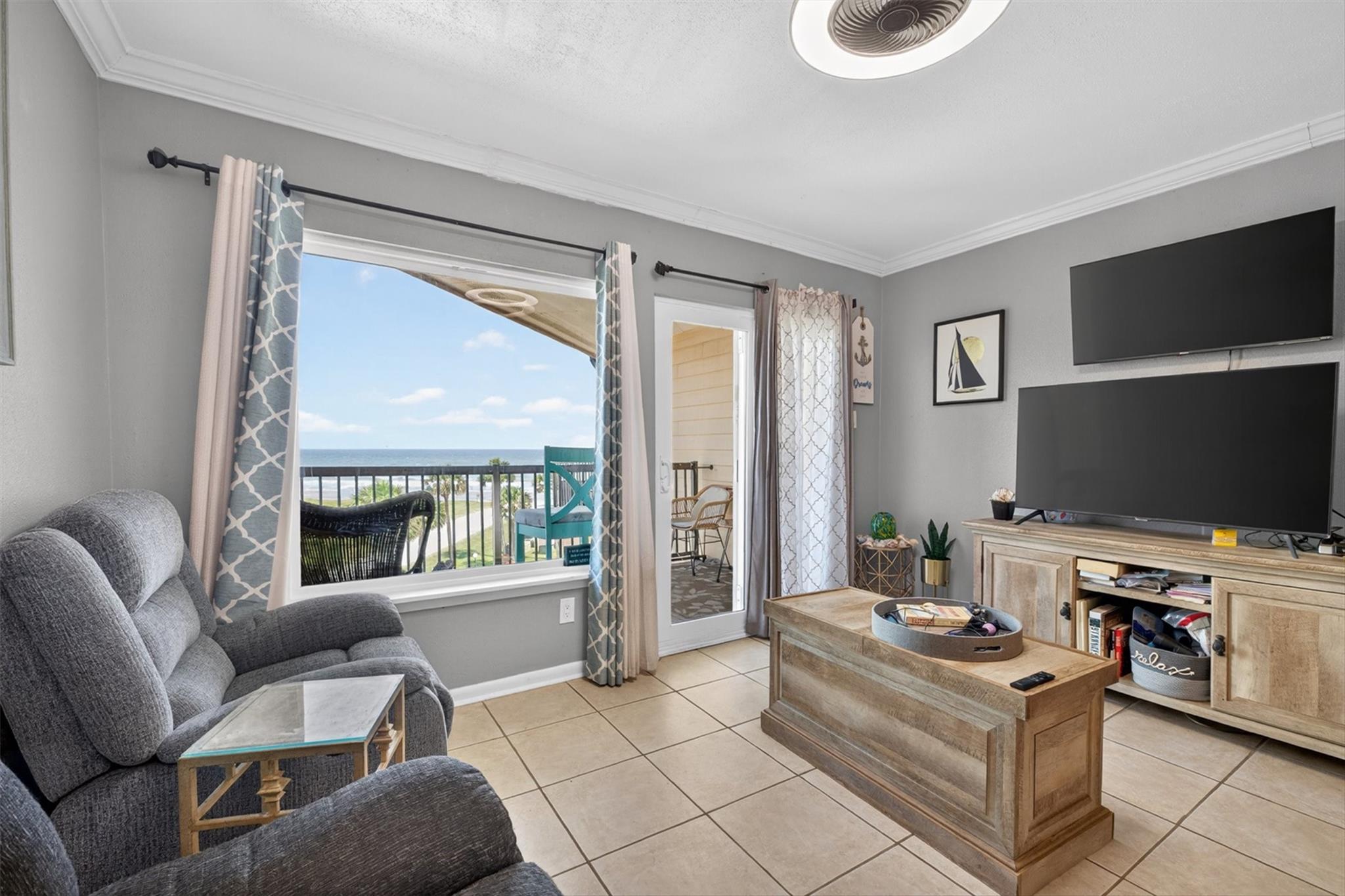 9520 Seawall Boulevard 320