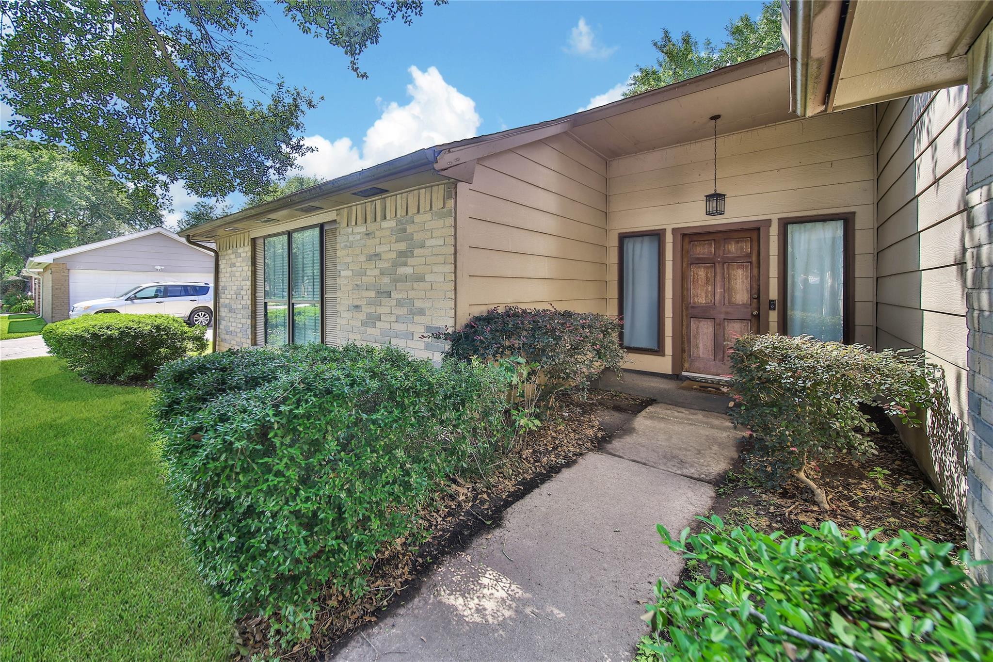2820 Sugar Wood Drive