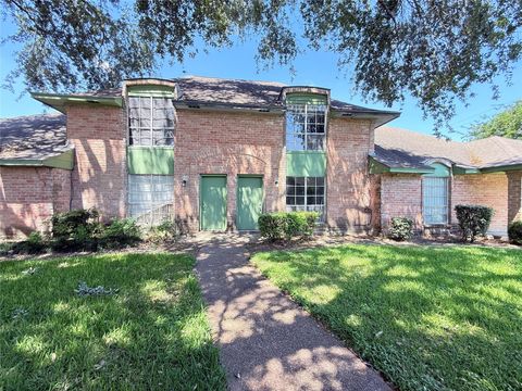 Photo of 7789 Cook Road, Houston, TX 77072 (MLS # 90969961)