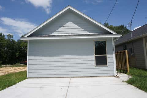 Photo of 11925 Nelwood St, Willis, TX 77318 (MLS # 37747752)