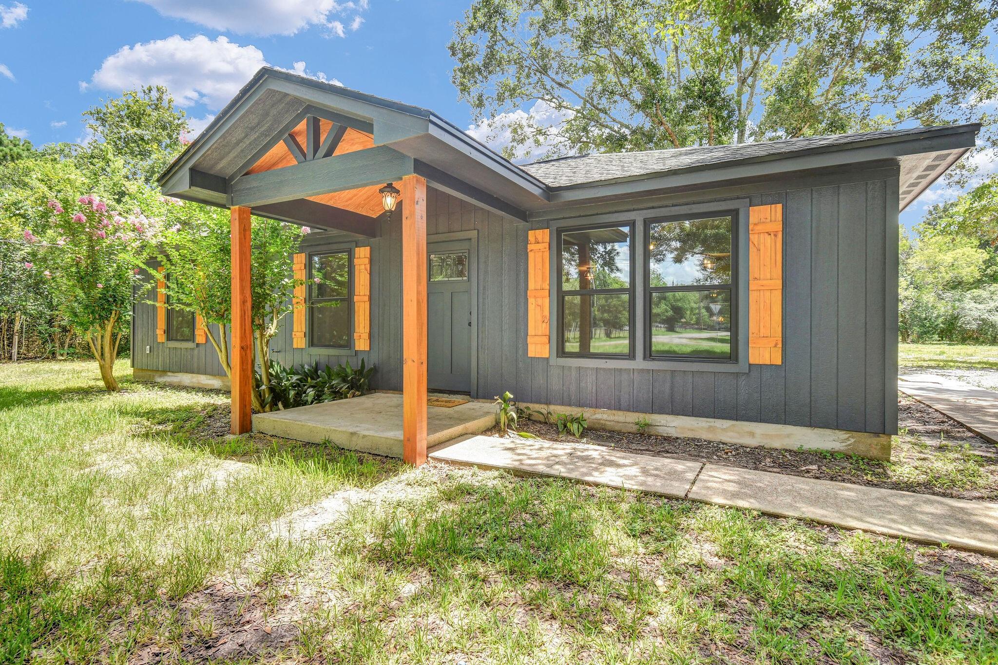 4922 County Road 937b